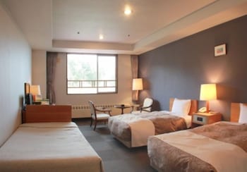 Taisetsuzan Shirogane kanko Hotel 7/48