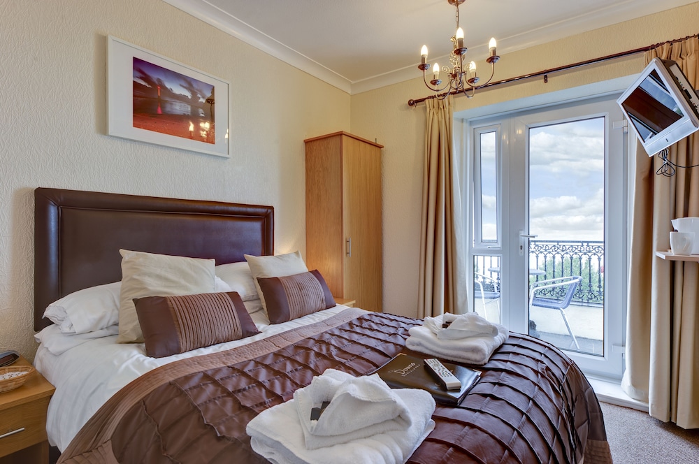 The Babbacombe Hotel 6/45
