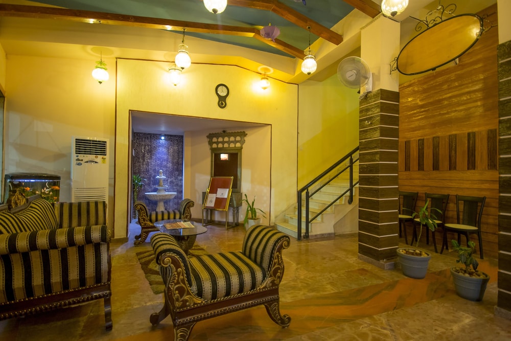 Vatika Inn 29/40