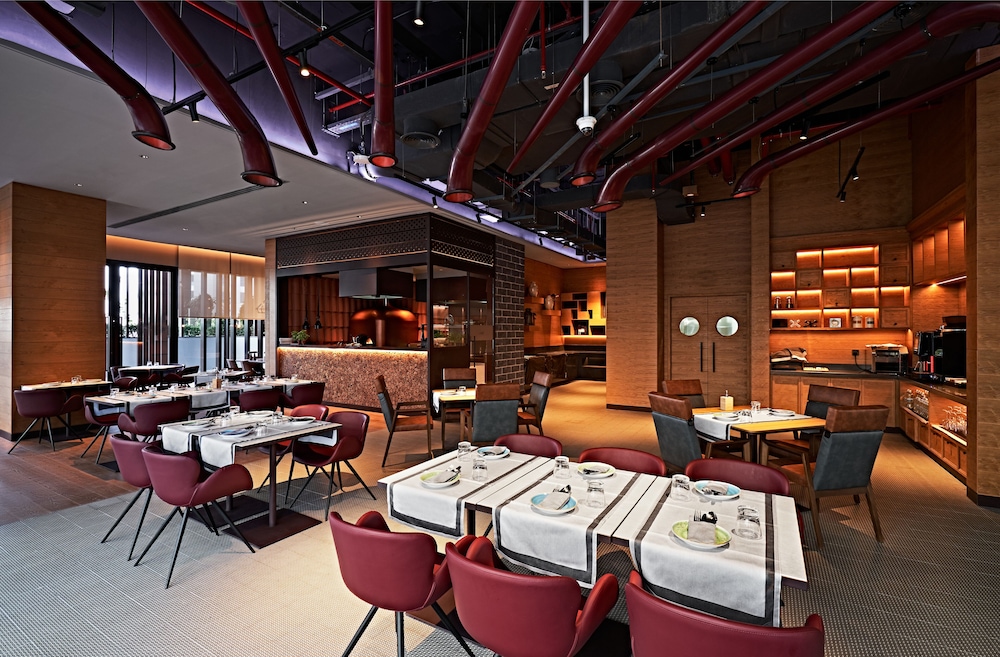 Barcelo Business Bay, Dubai 41/61