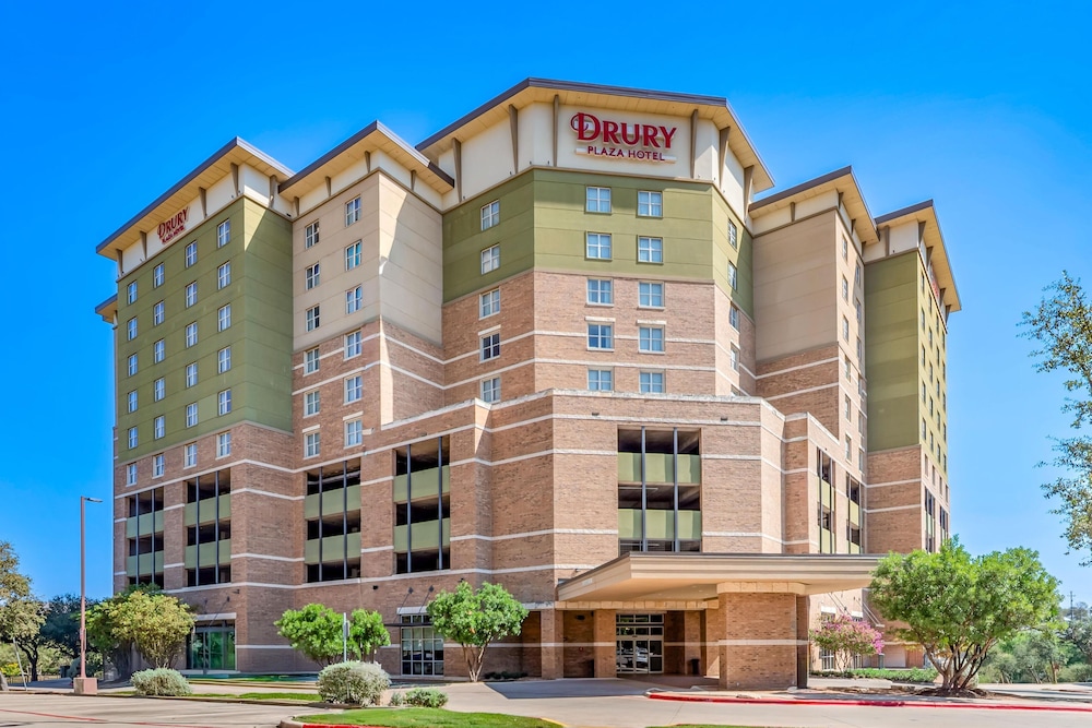 Drury Plaza Hotel San Antonio North 3/49
