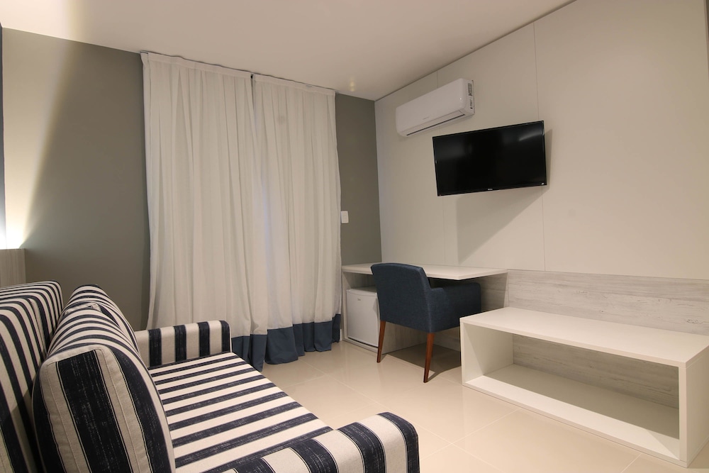 Hotel Bossa Nova Cabo Frio 29/48