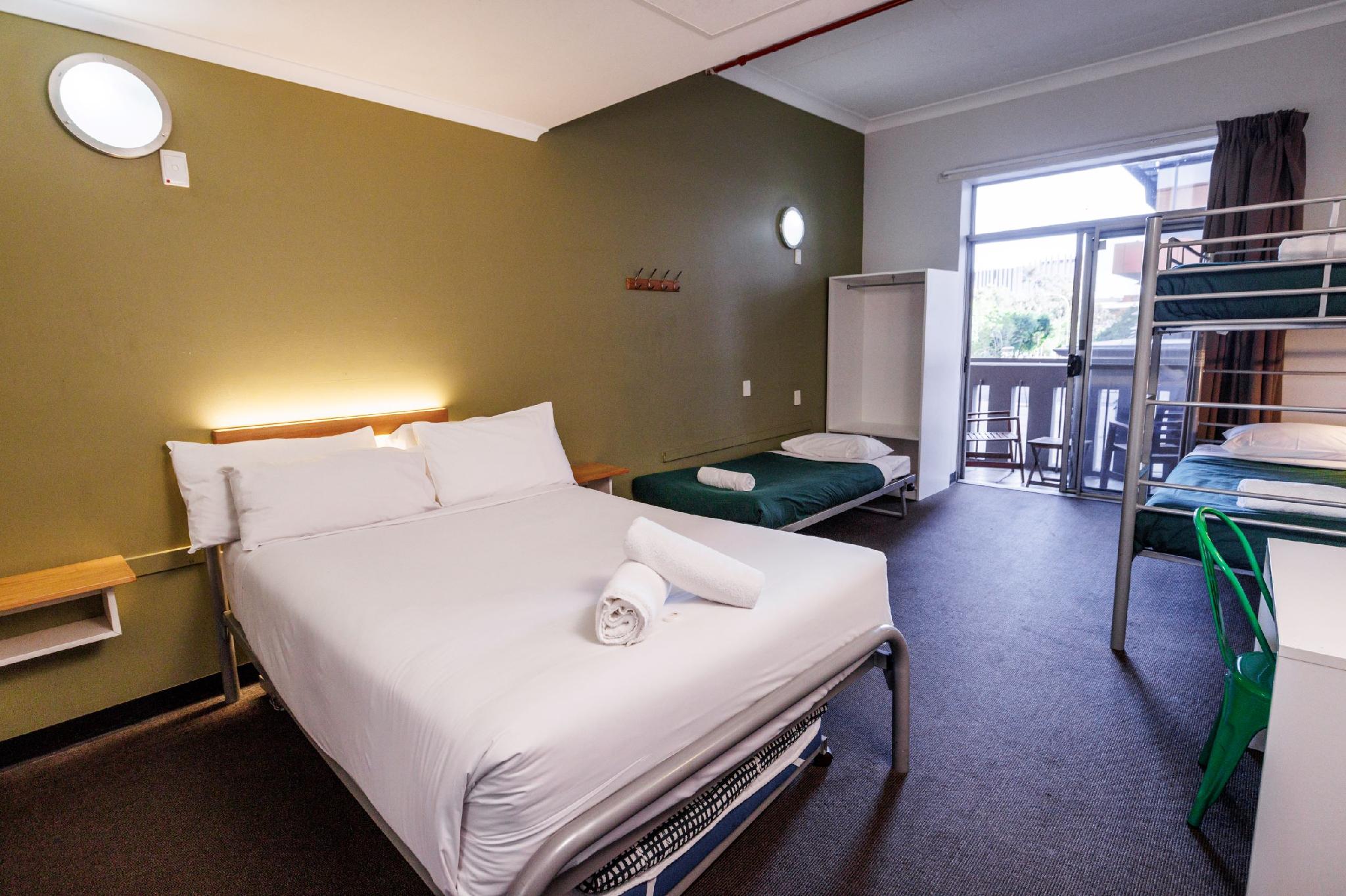 Room, 4 Beds, Balcony