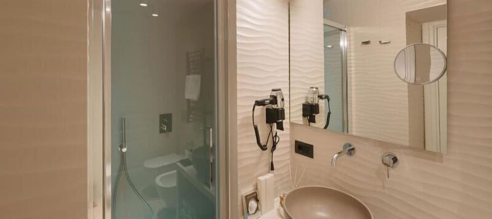 Rhea Silvia Luxury Navona 46/50