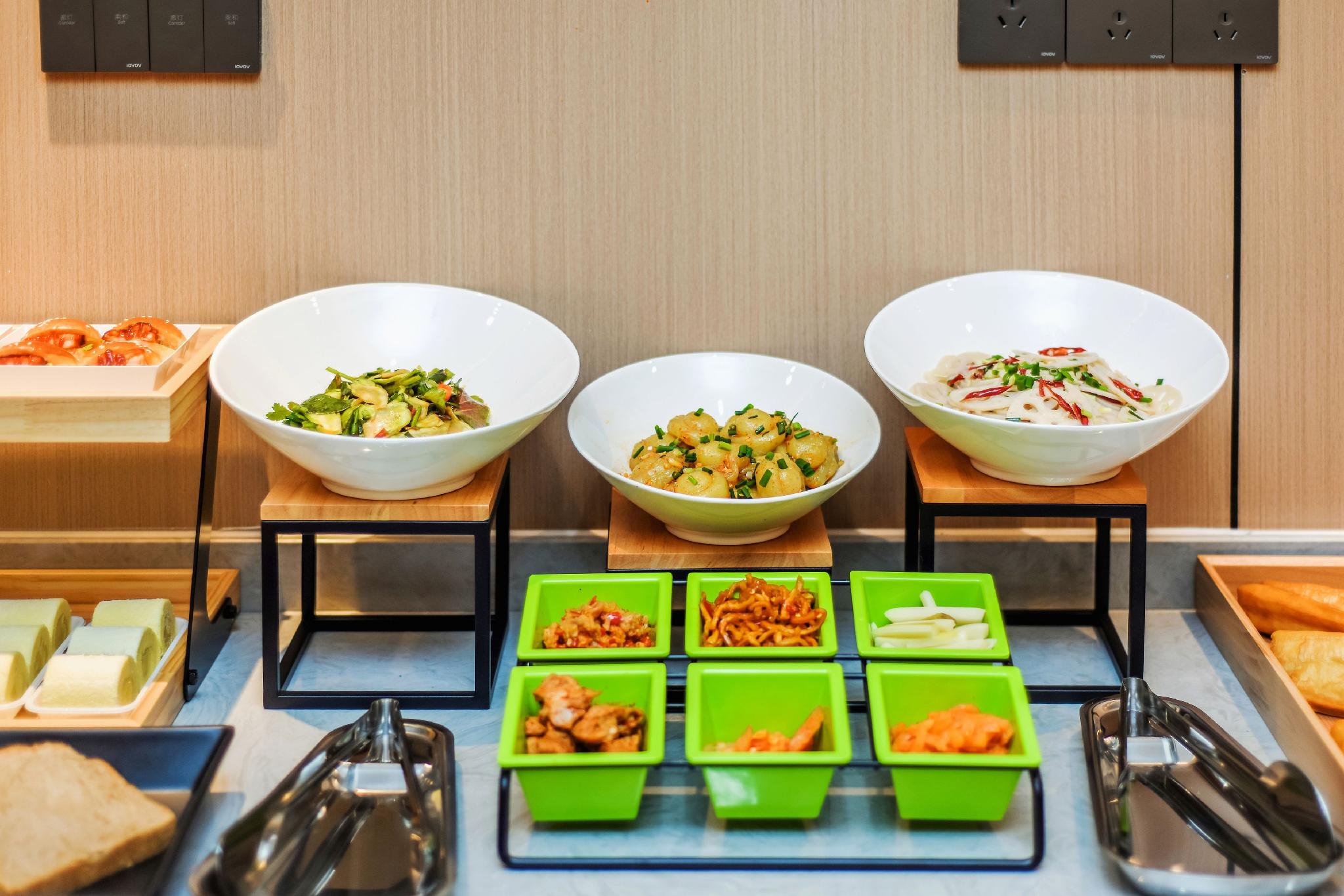 7 days premium hotel (Kaizhou District Government Plaza, Chongqing) 31/47