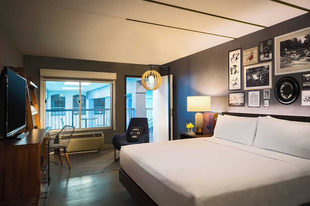 Renaissance Minneapolis Bloomington Hotel 13/49