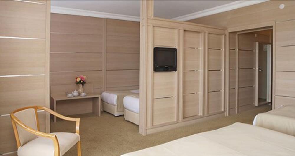 Grand Hotel Temizel 28/29