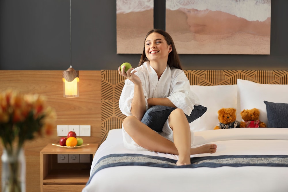 جناح ديلوكس بسرير كينج مع أريكة، Citadines Berawa Beach Bali Resort 3/5