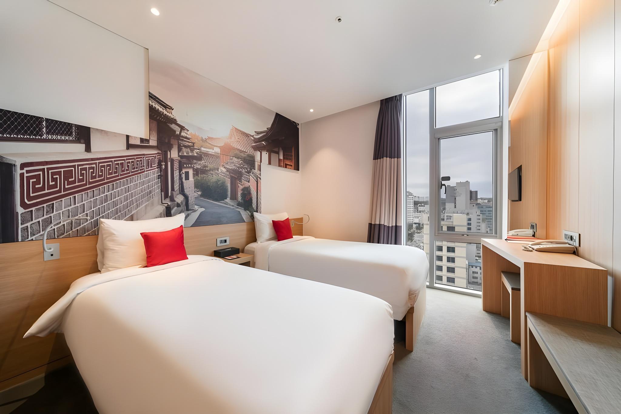 Deluxe, Twin Beds, No Parking