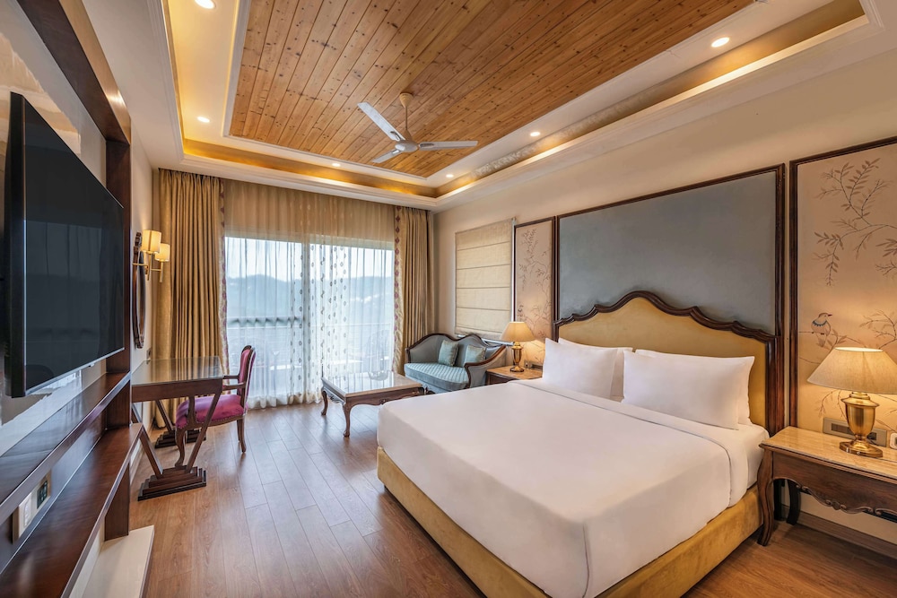Glenview Resort Kasauli, a member of Radisson Individuals 8/50