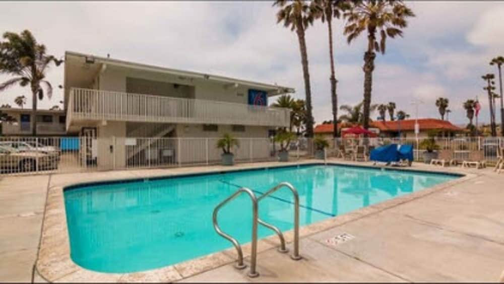 Motel6 Ventura, CA - Beach 6/58