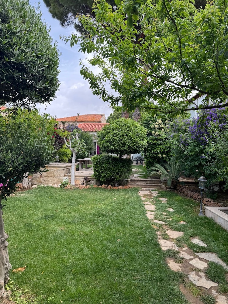 Mi Amor Phokaia Konuk Evi Foca 16/22