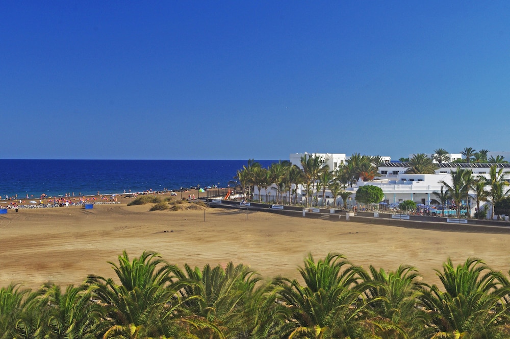 Hotel Las Costas 61/65