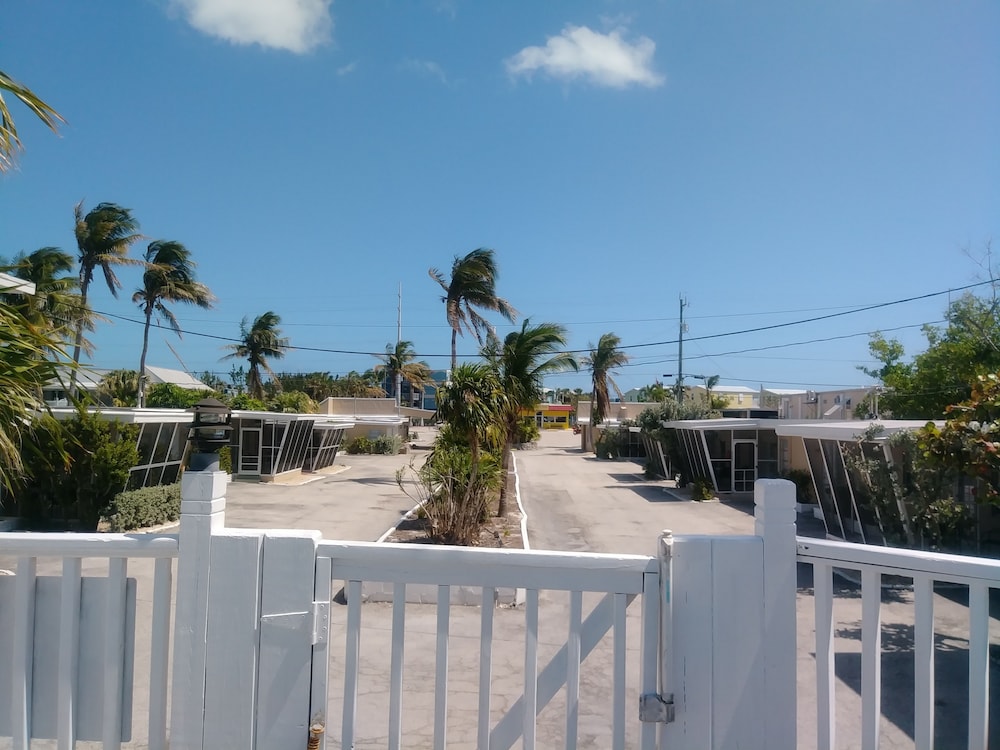 Kingsail Resort 53/59