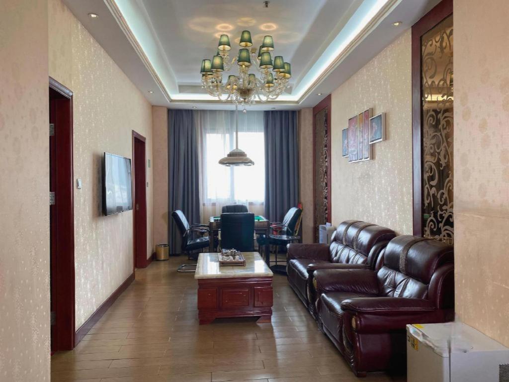 Kailong International Hotel 42/58