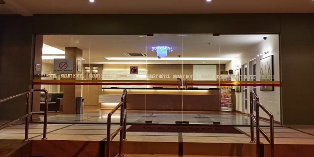 Smart Hotel 14/44