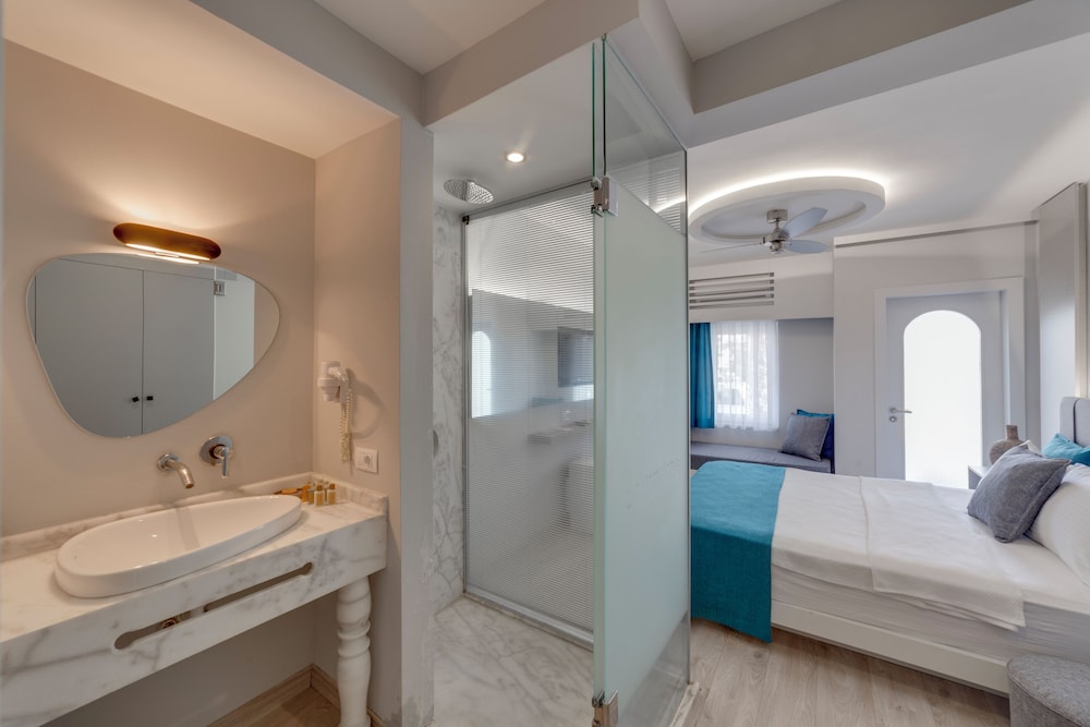 La Brezza Suite &amp; Hotel 59/63