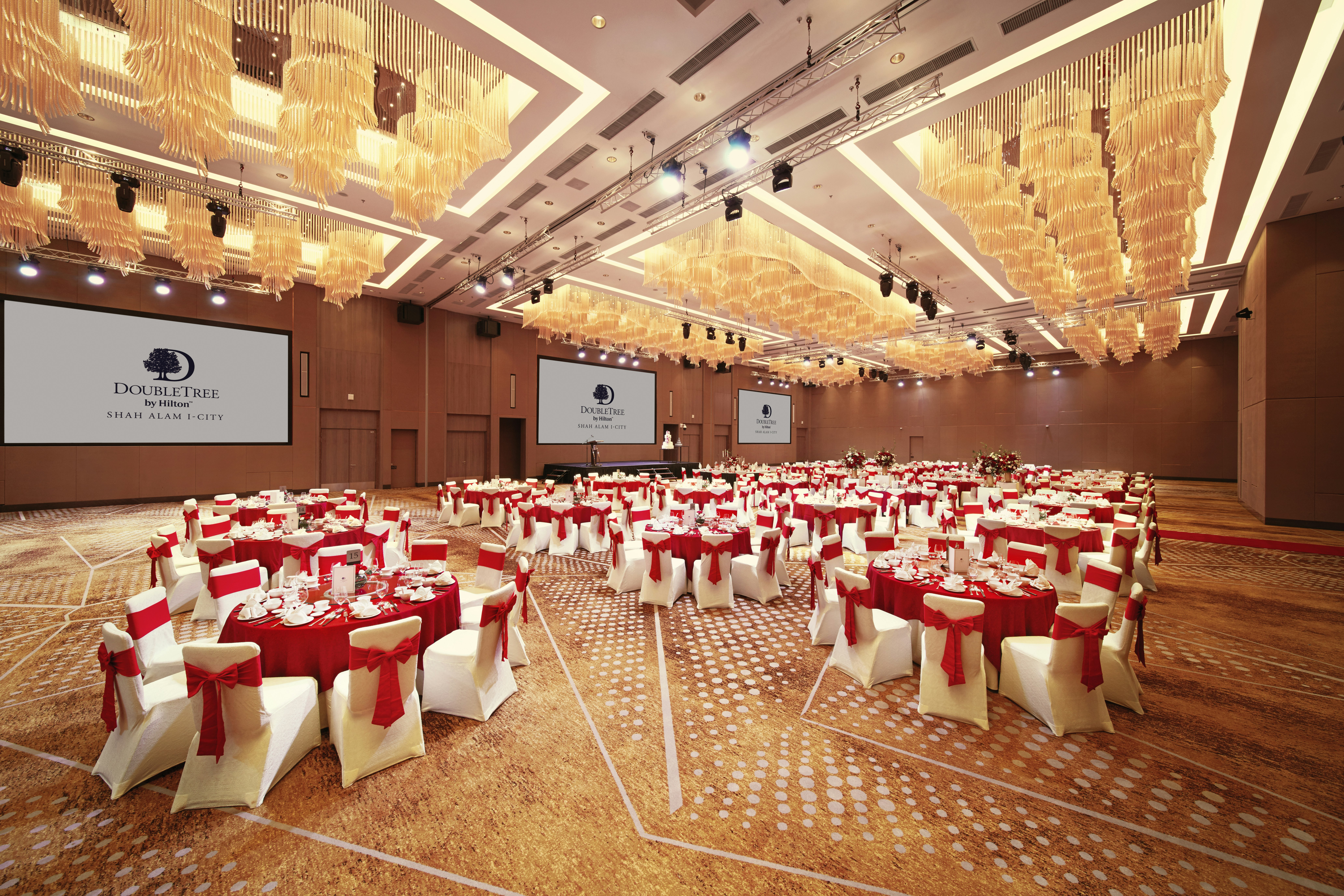 DoubleTree by Hilton Shah Alam i-City 65/76