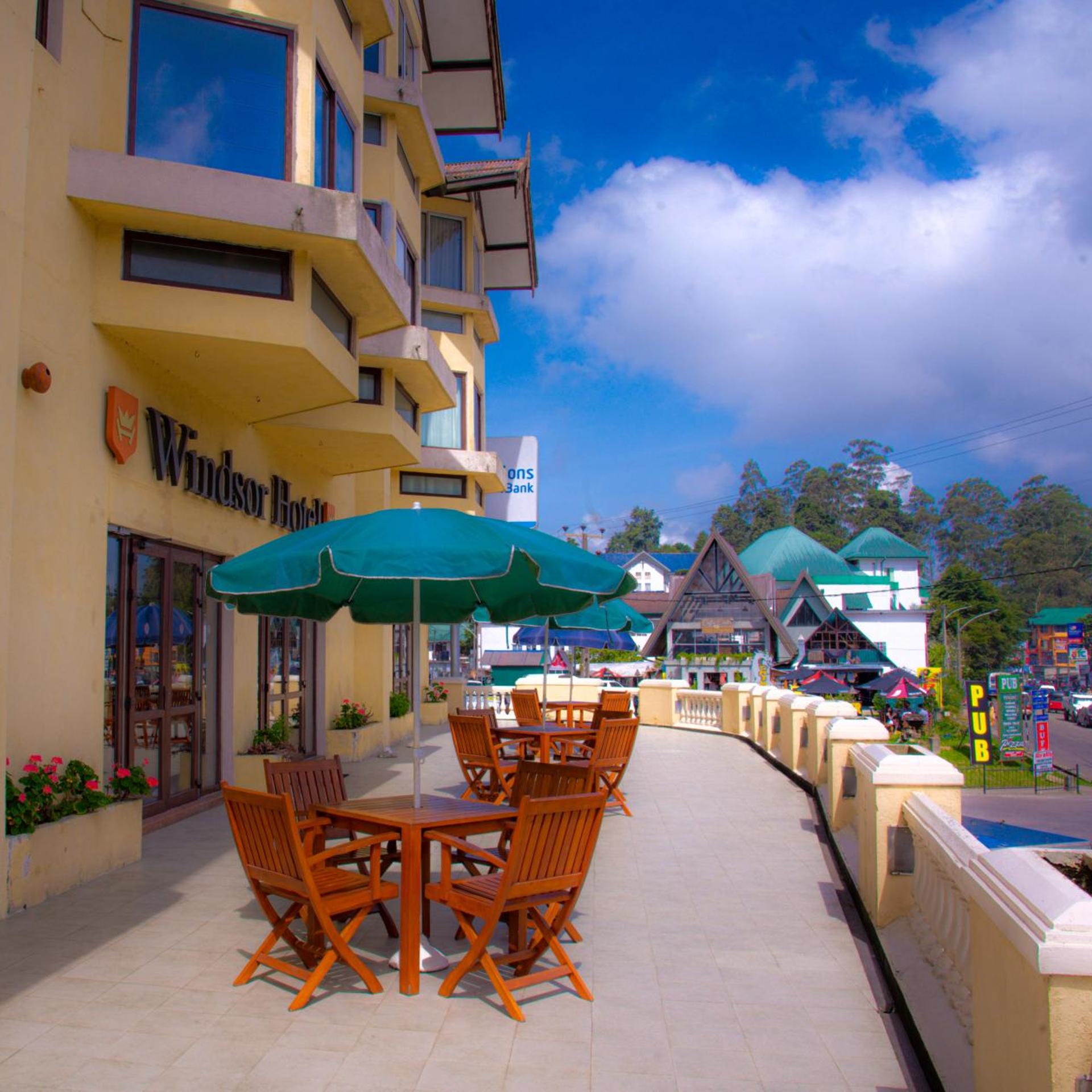 WINDSOR HOTEL 16/22
