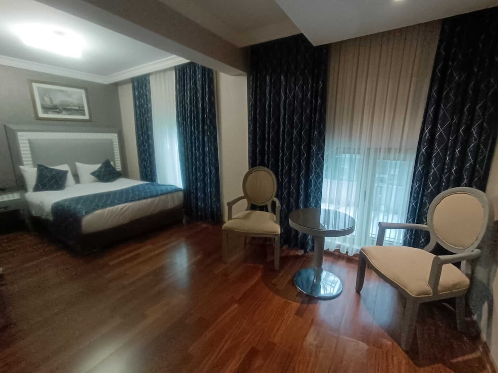 Mineo Park Hotel 45/58