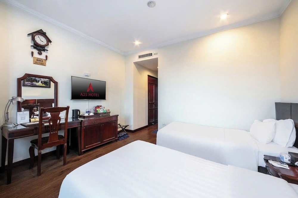 A25 Hotel - 15 Tran Quoc Toan 18/37
