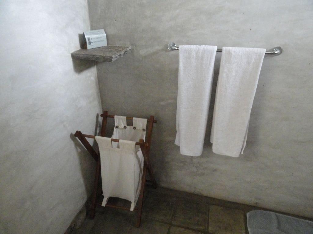 Serendip Stone Hotel and Bungalow 41/41