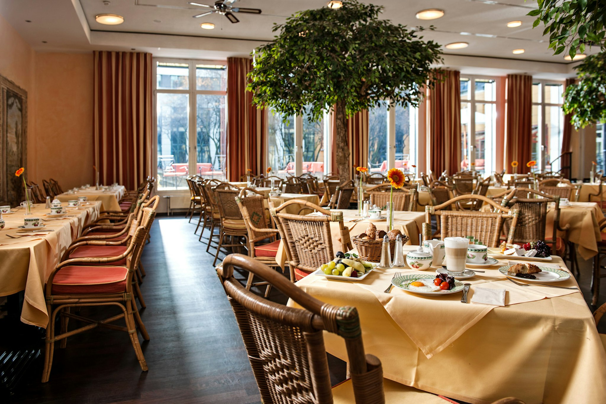 Hotel Elbflorenz Dresden 26/48