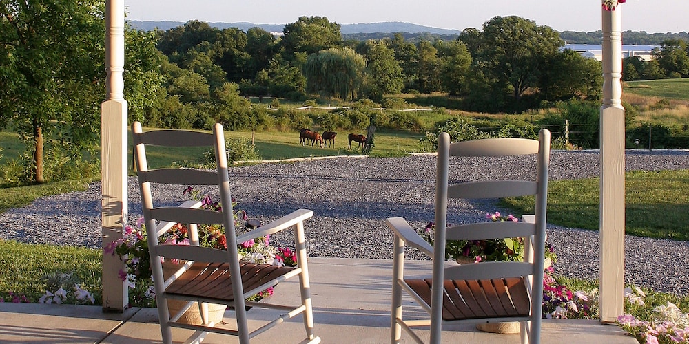 The Inn at Westwynd Farm B B 43/50