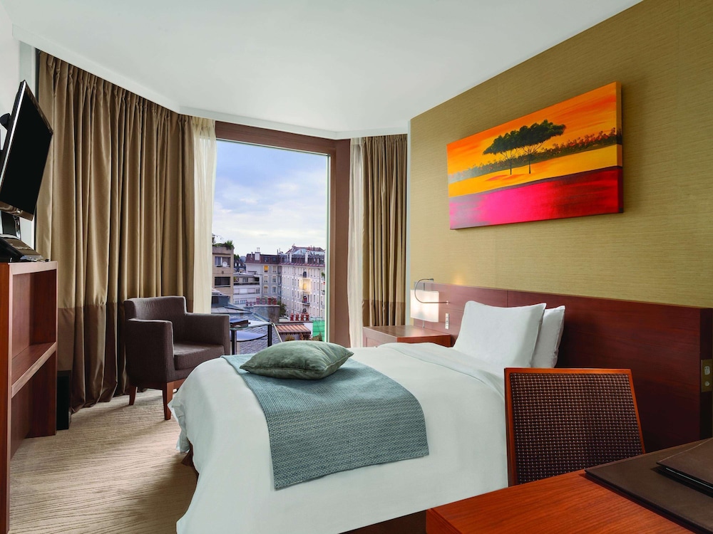 Fairmont Grand Hotel Geneva 11/30