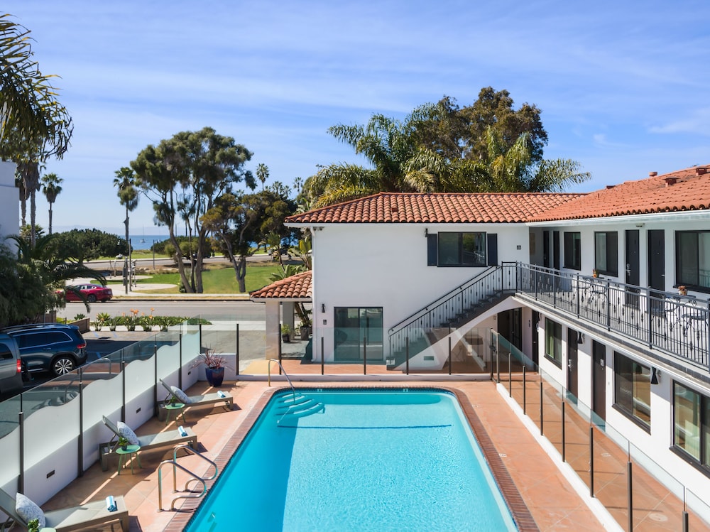 Blue Sands Inn, A Kirkwood Collection Hotel 64/87
