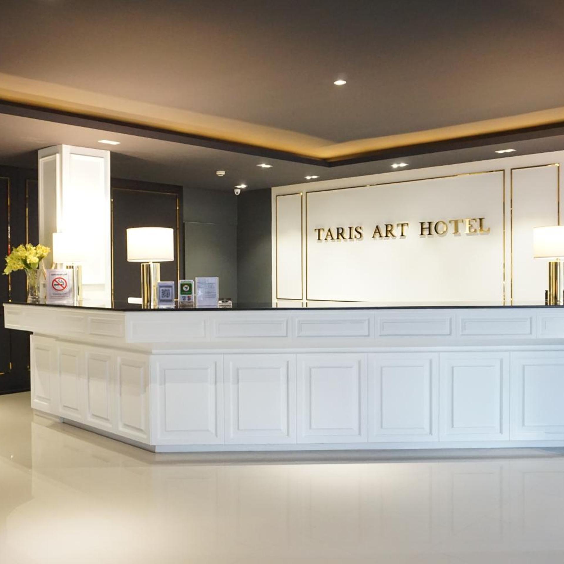 Taris Art Hotel Phrae 4/96