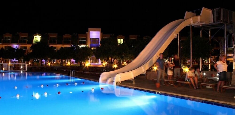Batont Garden Resort Hotel 24/43