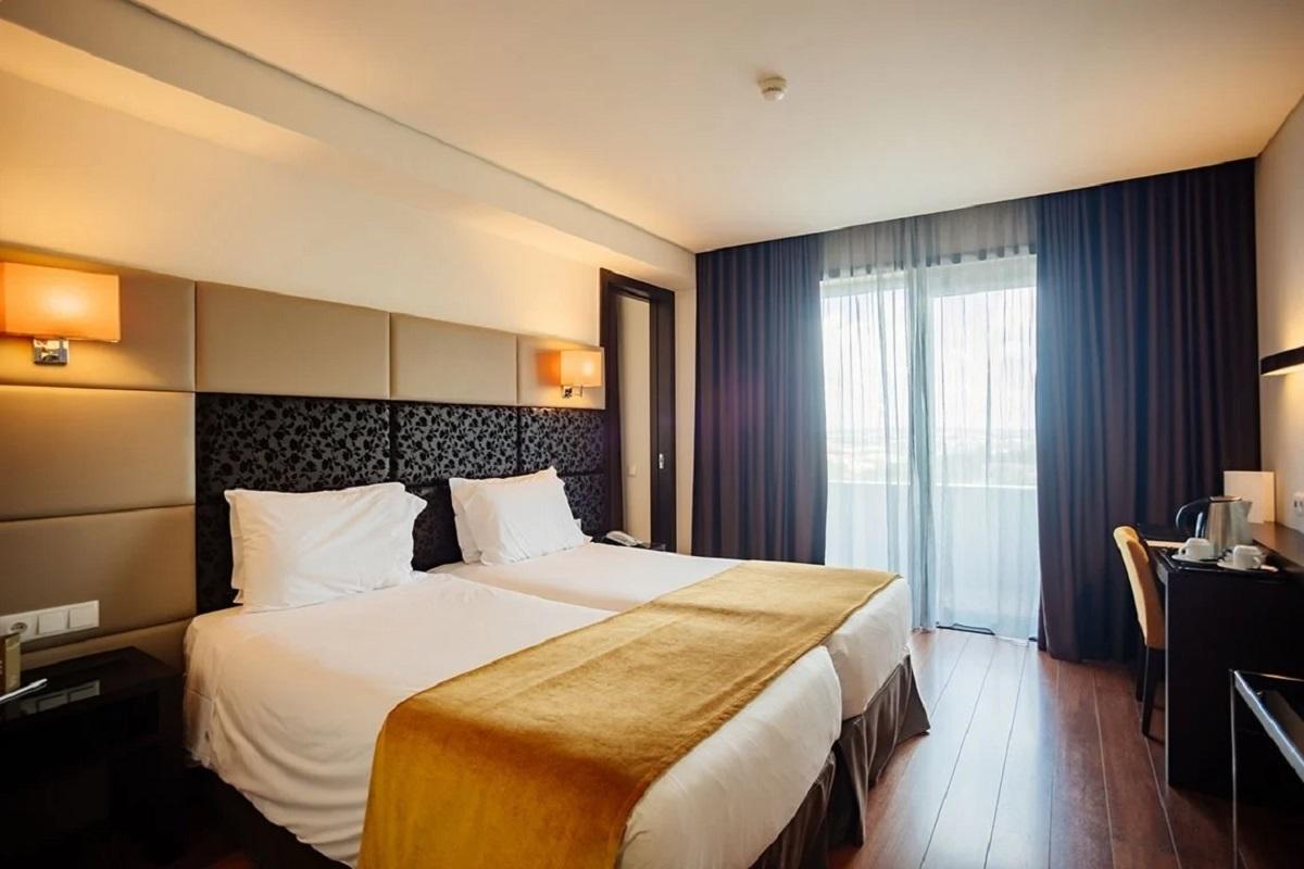 Junior Suite, Family