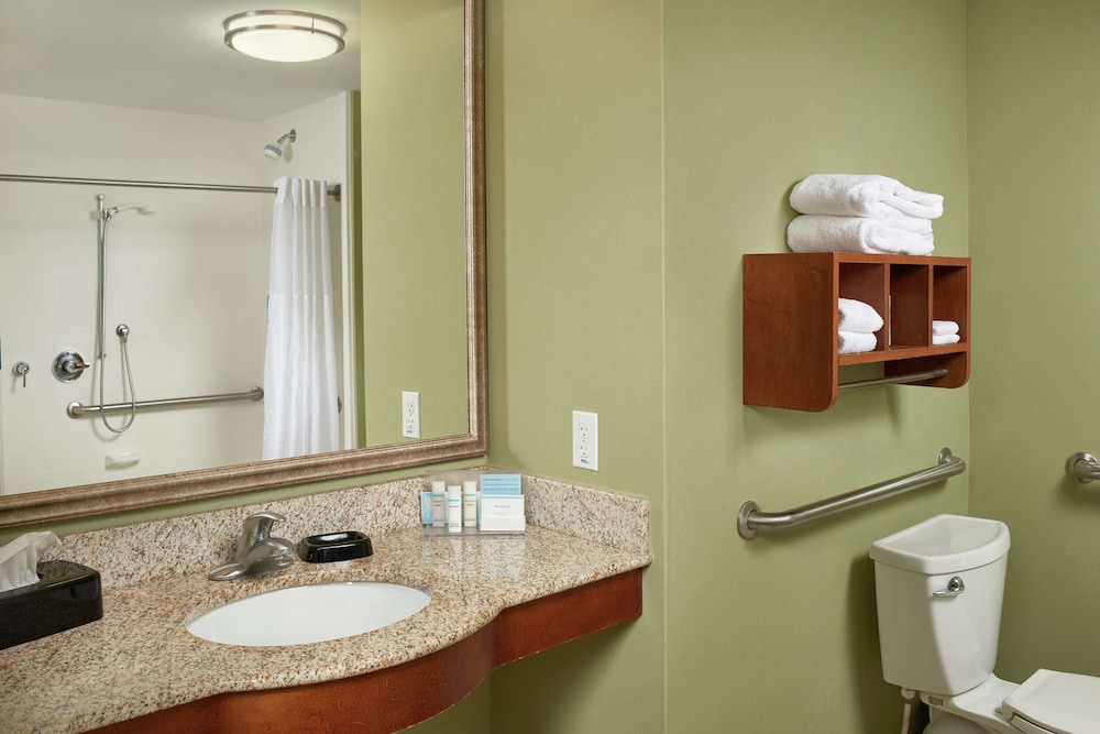 Hampton Inn Bermuda Run 15/46