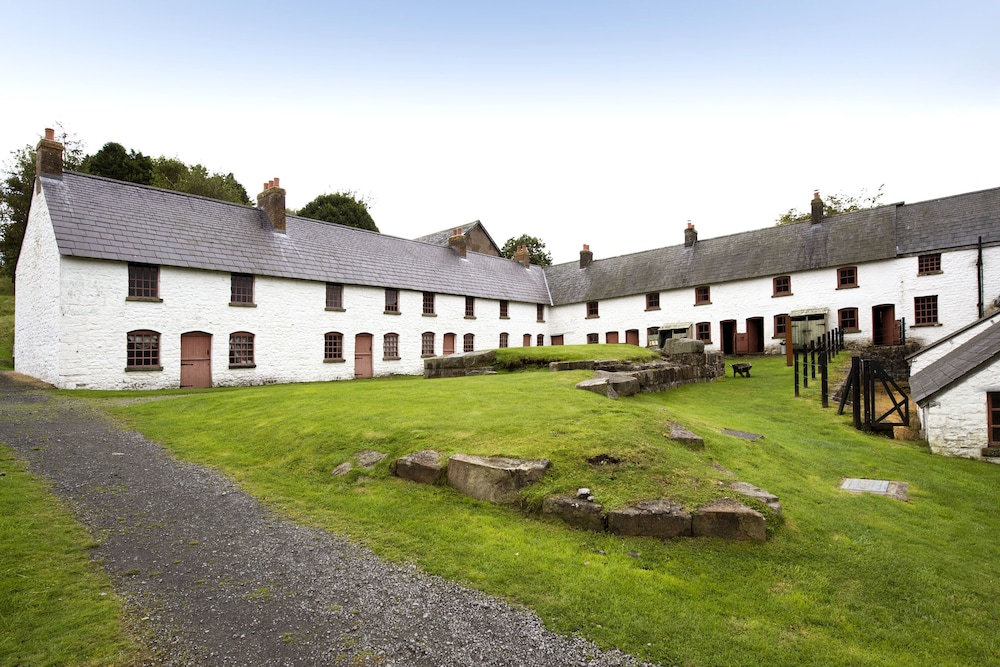 Premier Inn Abergavenny 35/41