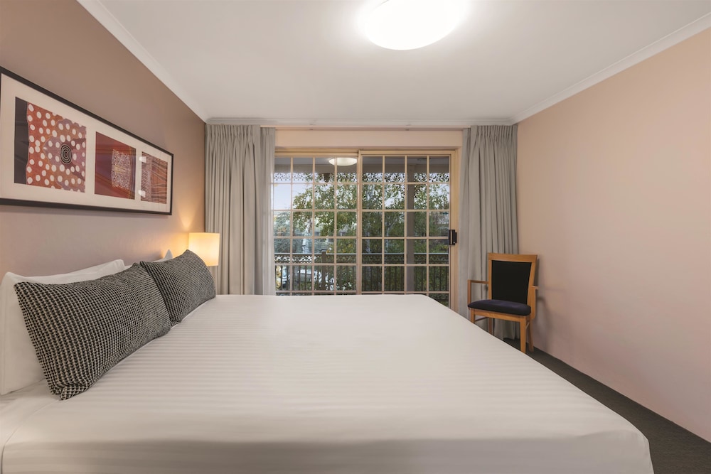 Adina Serviced Apartments Canberra Kingston 16/62