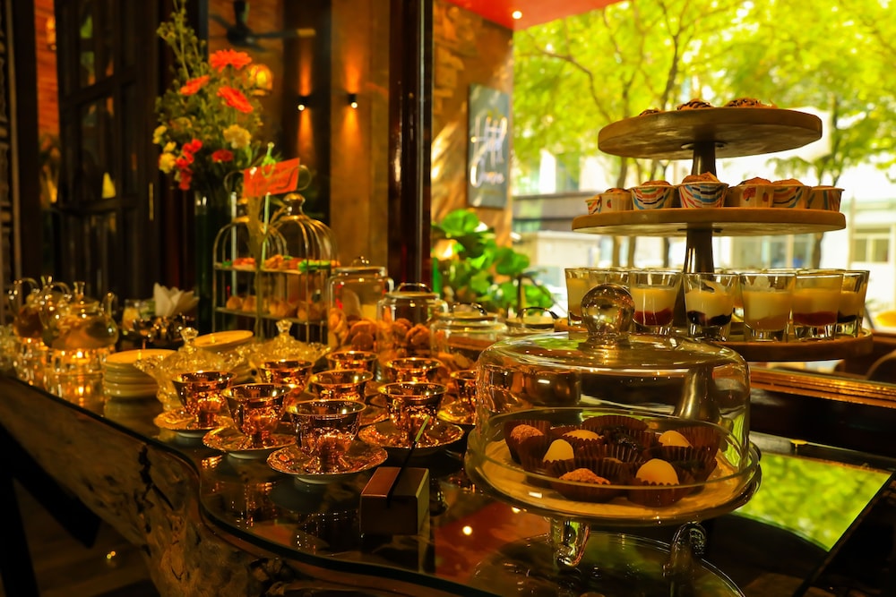 M Village Premier Hotel Thi Sach, a brand of Modern Village Lifestyle 62/78
