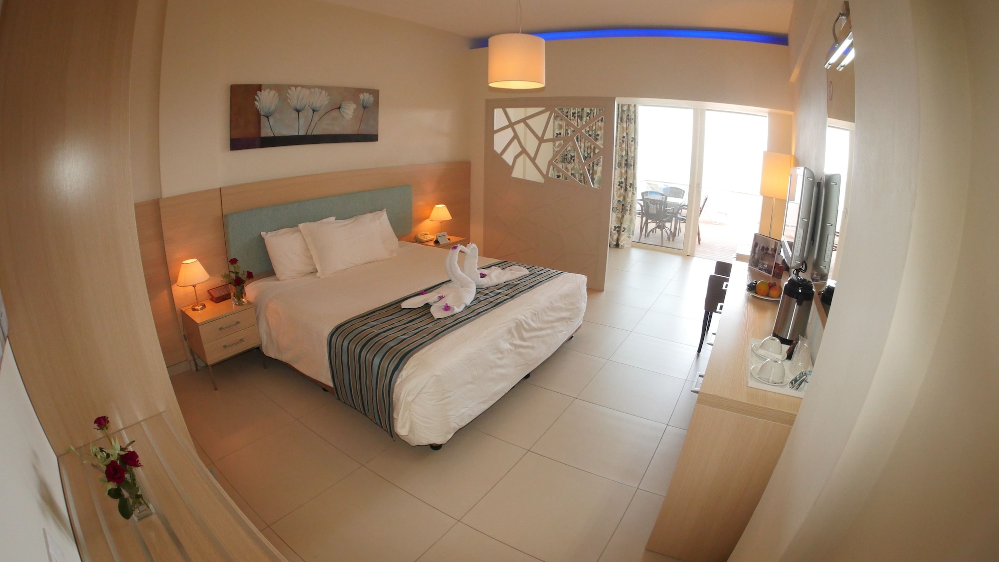 SUITE, SEA VIEW