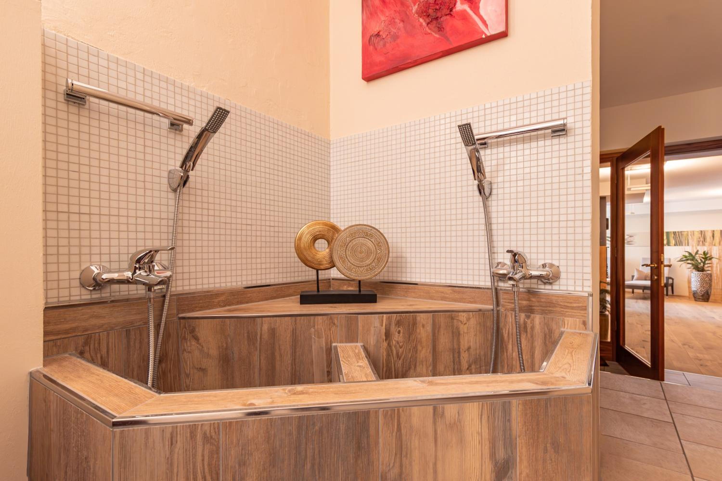 Hotel Castel 4/50