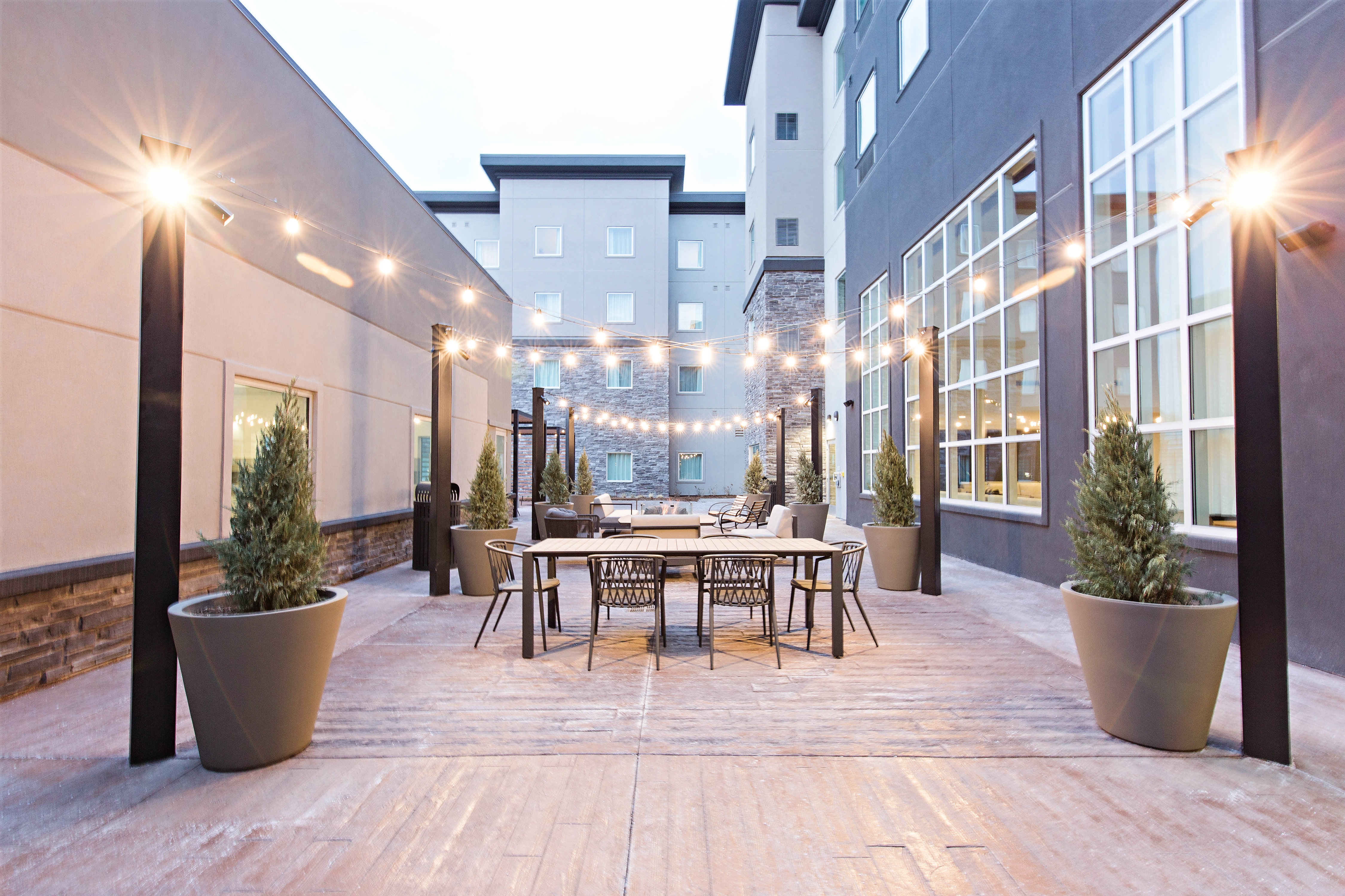 Staybridge Suites Denver North Thornton 43/67