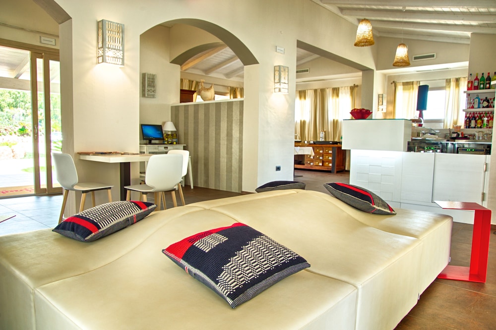 Eliantos Hotel 49/62