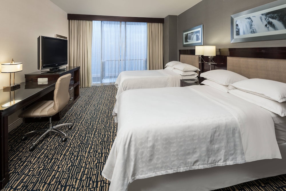 Sheraton Salt Lake City Hotel 8/45
