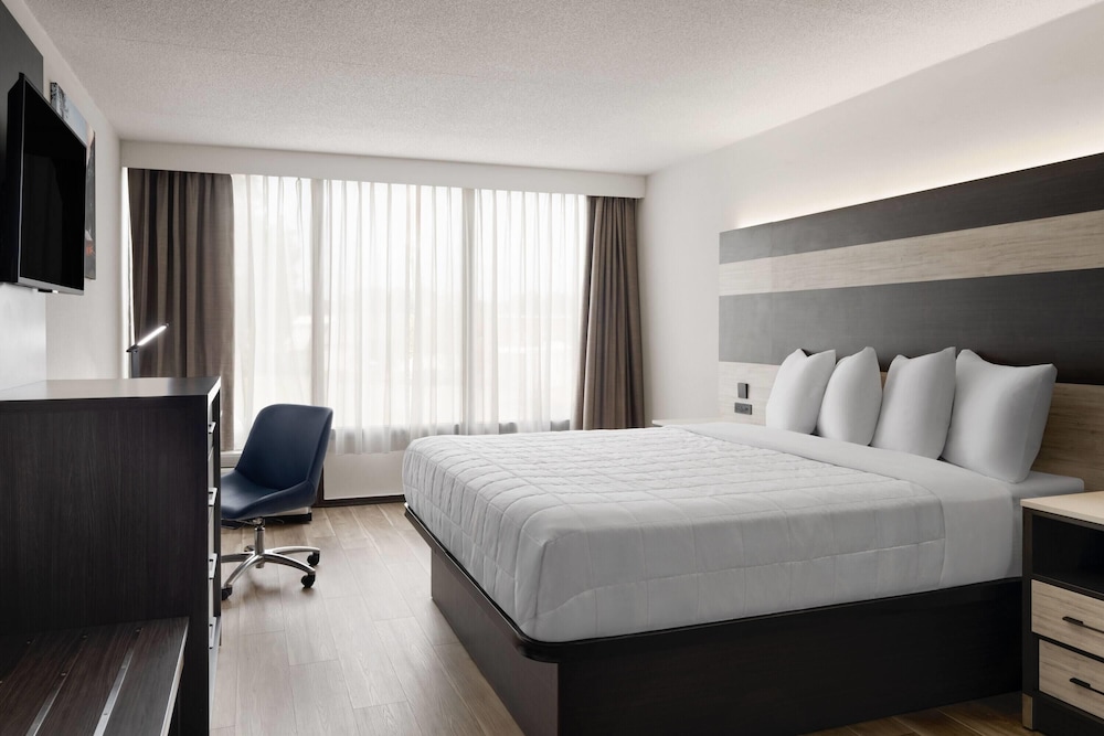 Baymont by Wyndham Williamsburg I-64 18/51