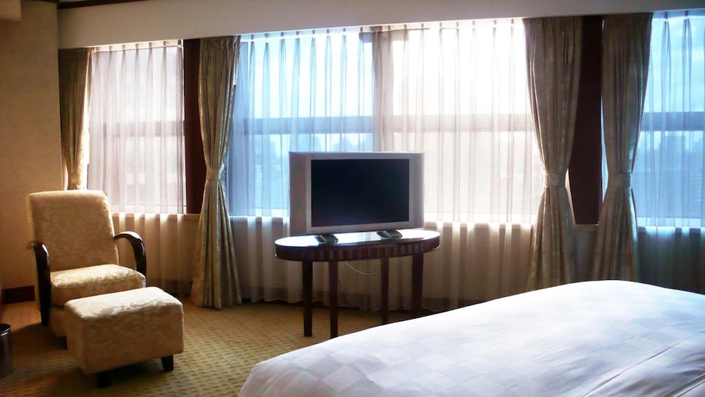 Luxemon Hotel Pudong Shanghai 24/39