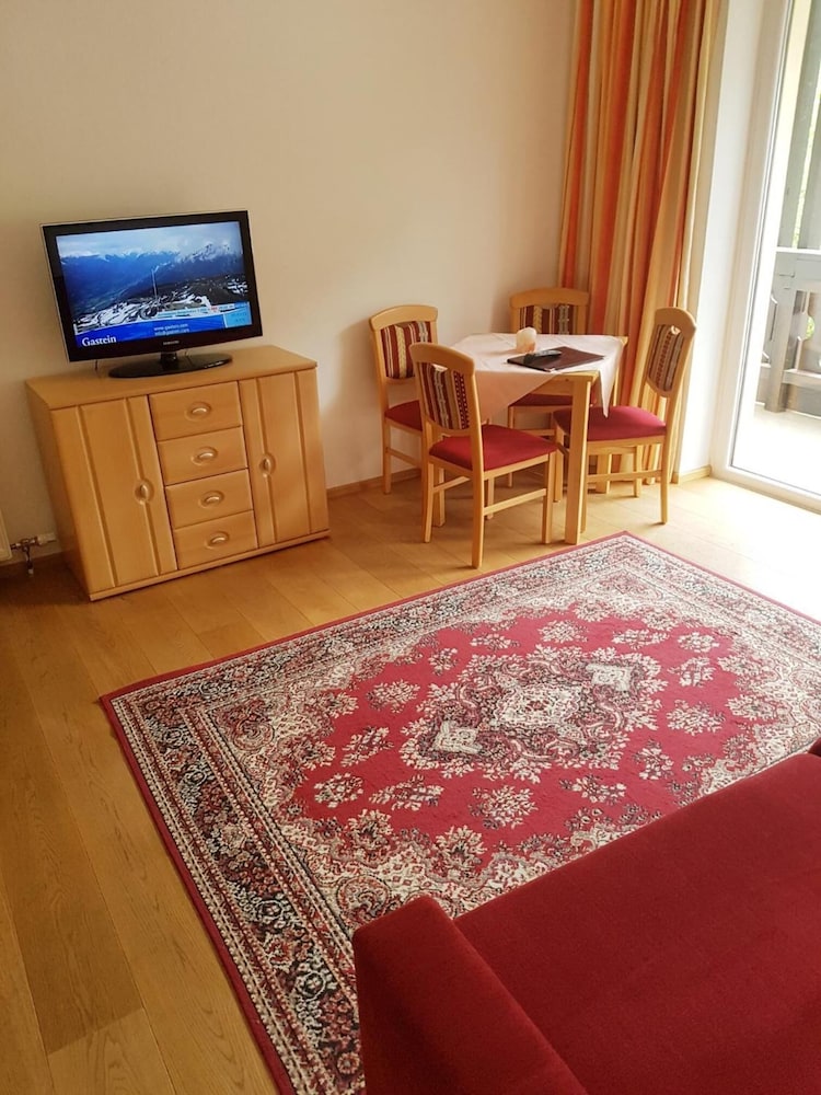 PENSION ST.LEONHARD 18/50