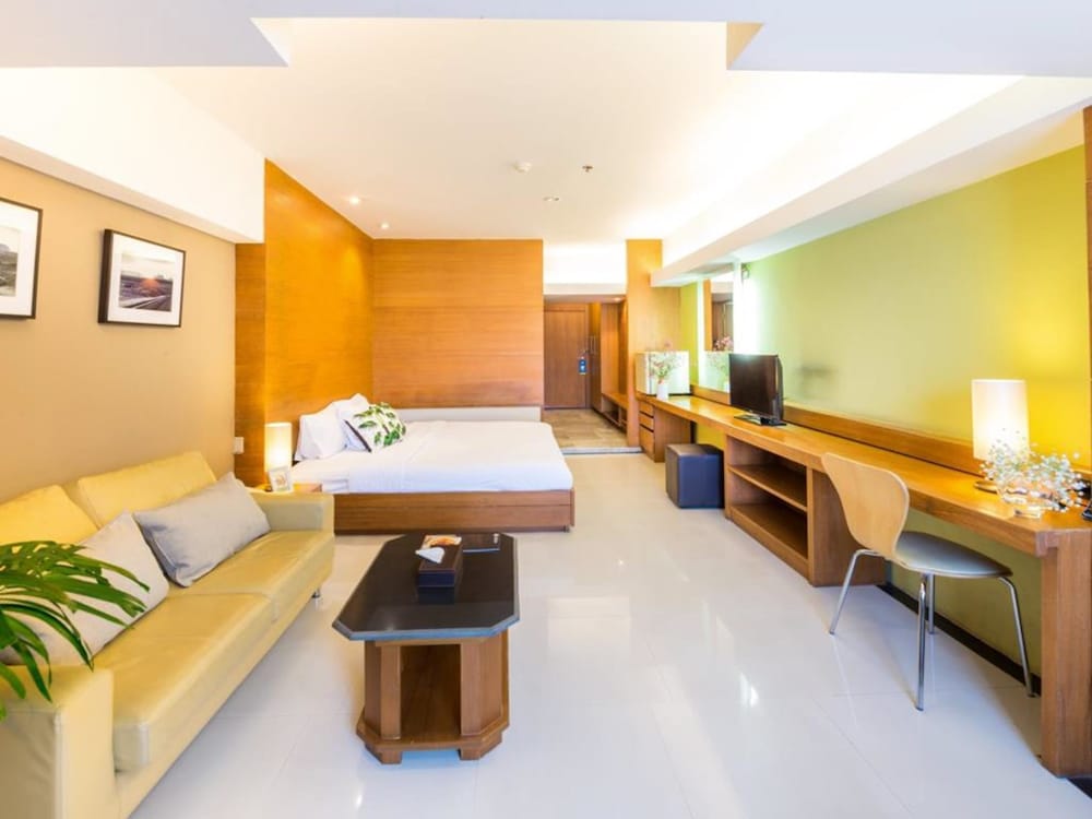 Laemtong Hotel Serviced Apartment 45/53