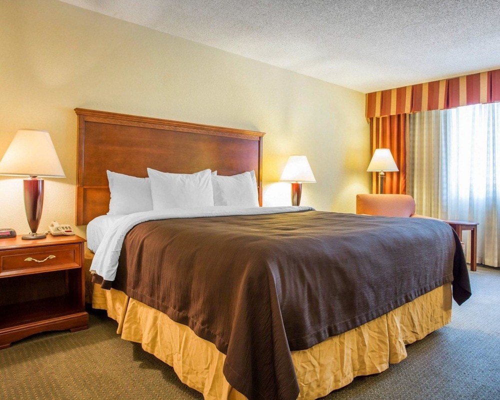 Budgetel Inn & Suites Atlanta 13/41