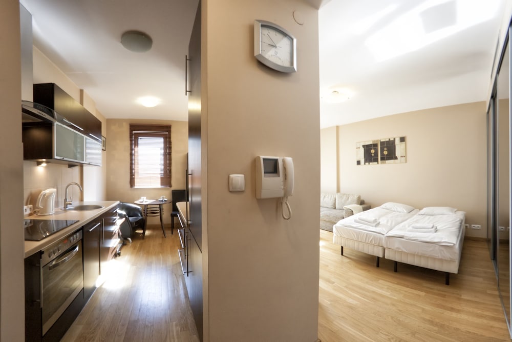 Yourplace Central Apartments 12/50