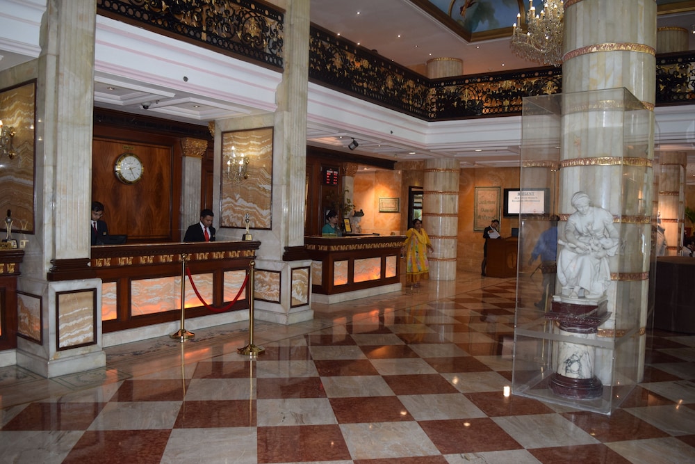 The Royal Plaza New Delhi 8/50