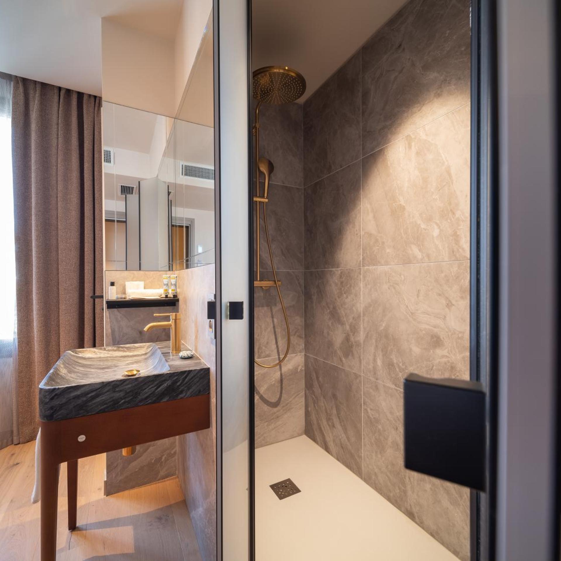 غرفة بسرير مزدوج، Hebe Hotel 8/9